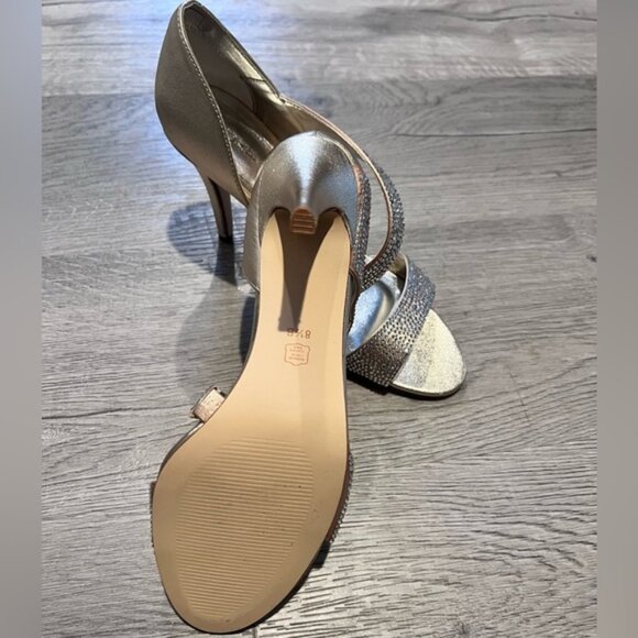 NWOT Caparros Visae Gold Diamond Wrap Heels - Picture 5 of 6